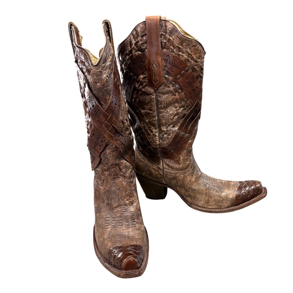 Corral Western Boots Women's 9.5 Cognac Leather Studded Snip Toe EUC A2990